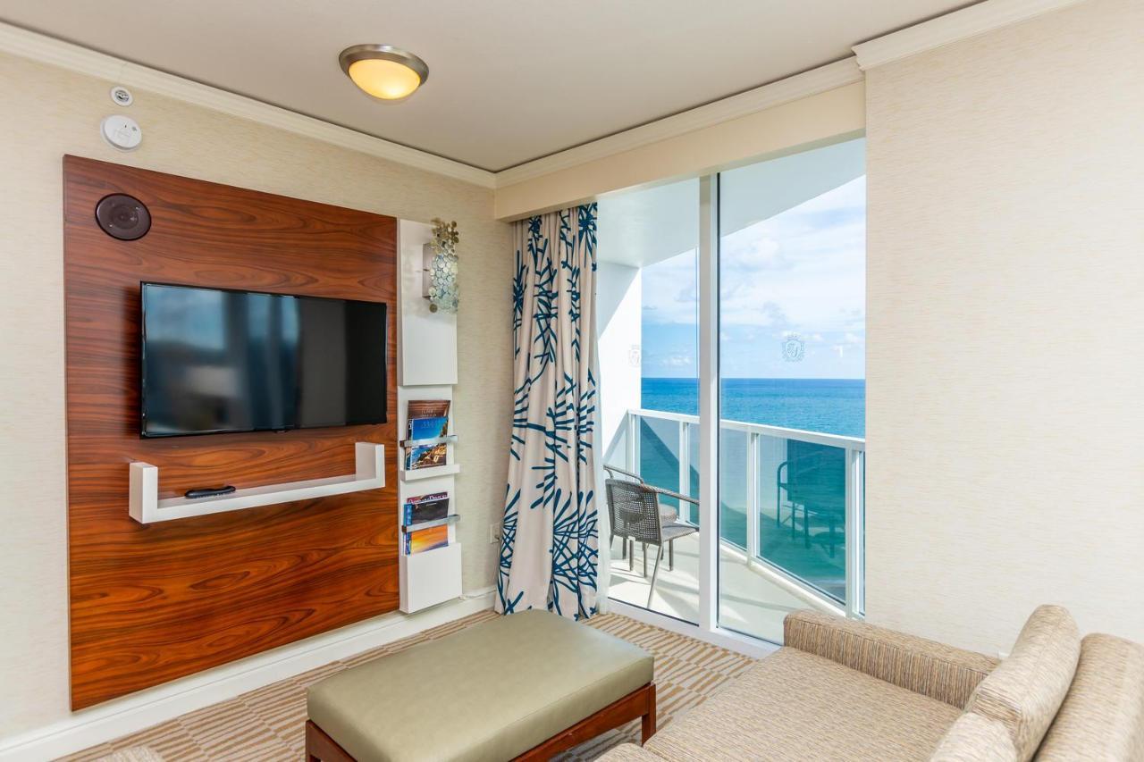 Hotel International Beach Tump Resort Ocean View 1100 Sf 1 Bed 1Bth Privately Owned Sunny Isles Miami Beach Exterior photo