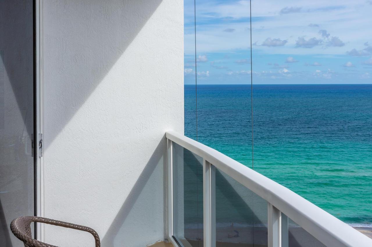 Hotel International Beach Tump Resort Ocean View 1100 Sf 1 Bed 1Bth Privately Owned Sunny Isles Miami Beach Exterior photo