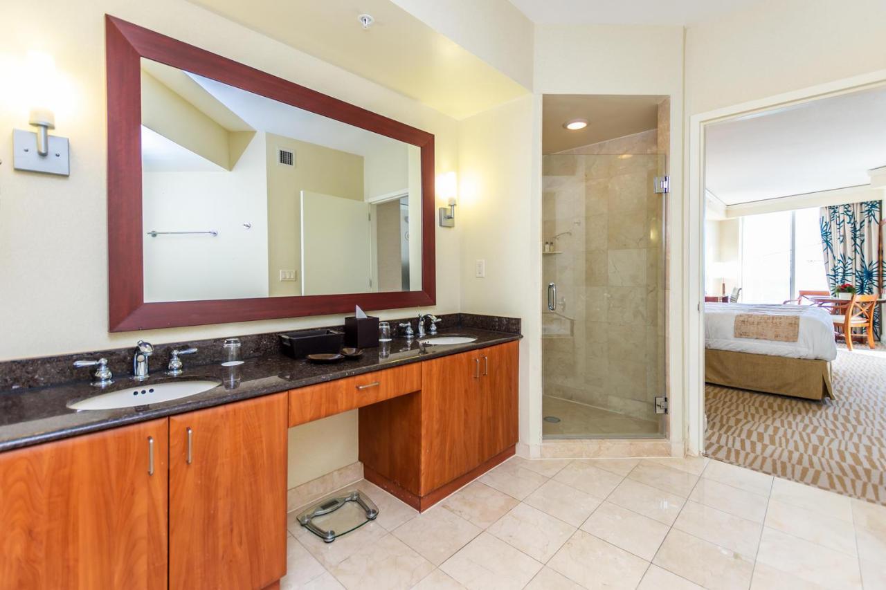 Hotel International Beach Tump Resort Ocean View 1100 Sf 1 Bed 1Bth Privately Owned Sunny Isles Miami Beach Exterior photo